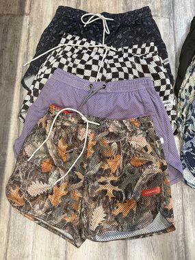 Men’s Legends Luka Mesh Shorts - Medium - 5” inseam w/ Liner - lot of 7